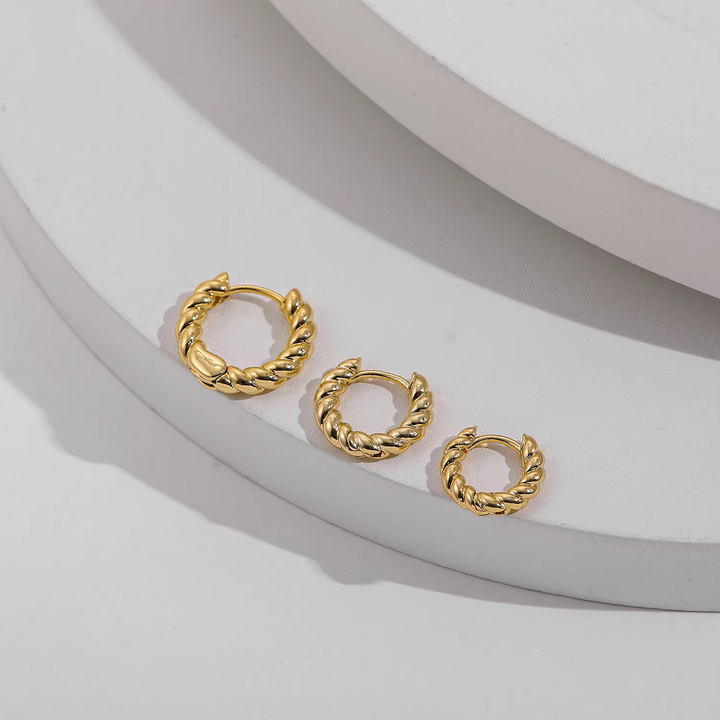 Twist Hoops
