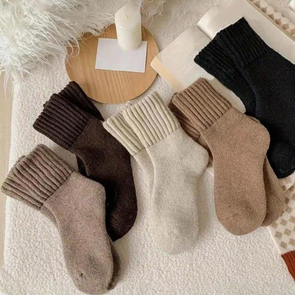 Cozy Earth Sock Set
